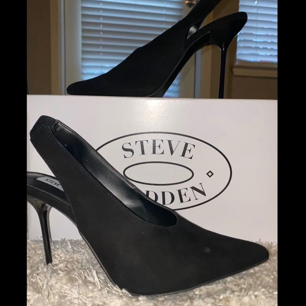 Steve Madden Donnelly Camel Suede Heels